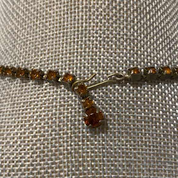 Vintage Rhinestone Necklace - Picture 5 of 9